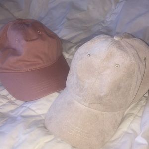 2 baseball caps